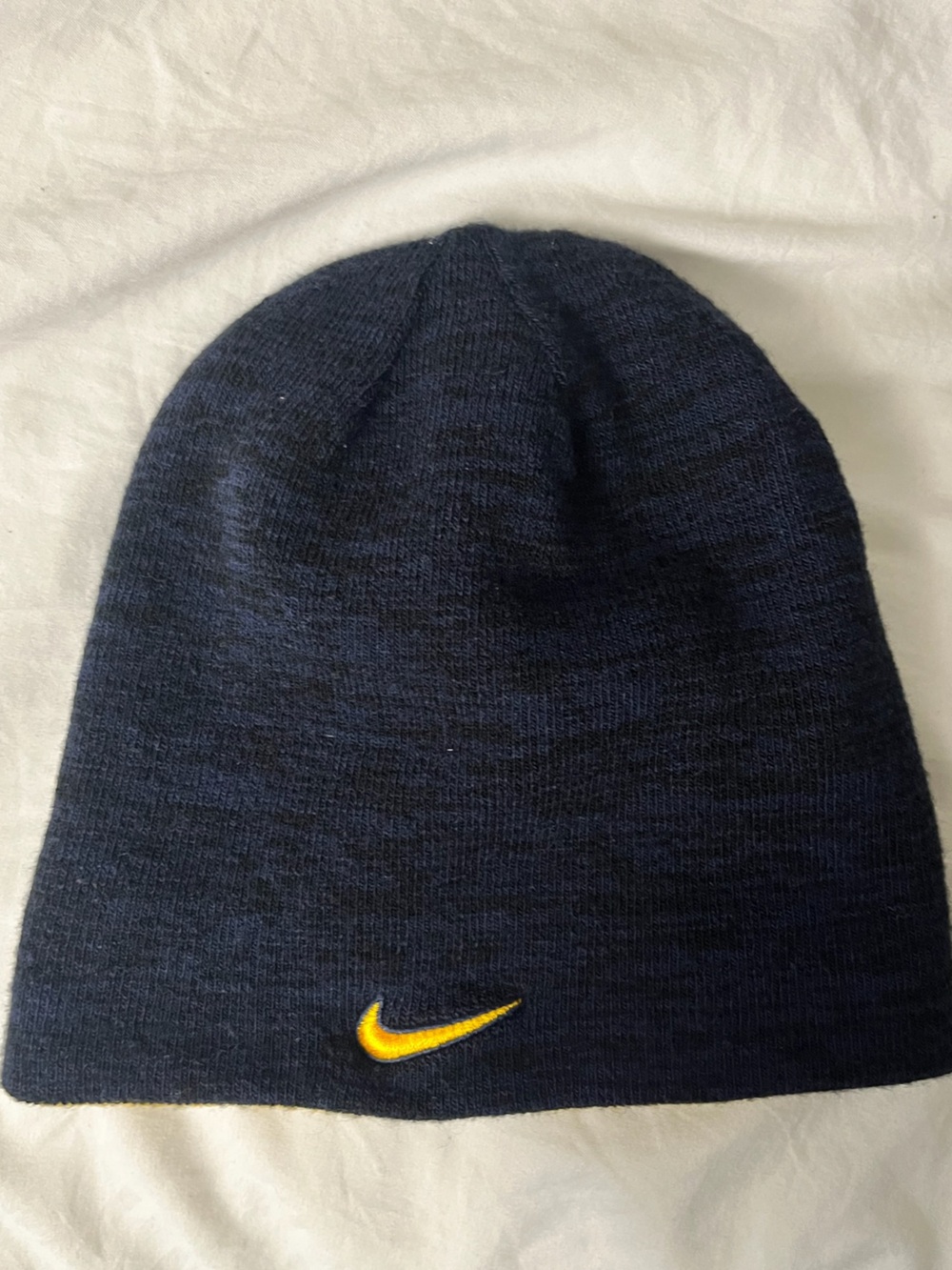 Nike BOMBERS Reversible Men’s Navy/Yellow Beanie with Yellow Swoosh
